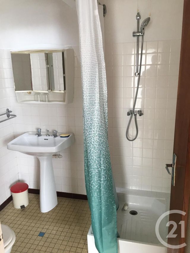 maison à vendre - 9 pièces - 125.66 m2 - LA BREE LES BAINS - 17 - POITOU-CHARENTES - Century 21 Agence Des Pertuis