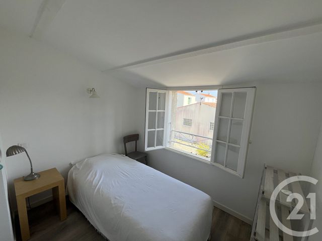 maison à vendre - 8 pièces - 152.41 m2 - ST GEORGES D OLERON - 17 - POITOU-CHARENTES - Century 21 Agence Des Pertuis