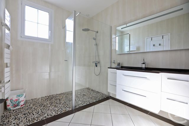 Afficher la photo en grand maison à vendre - 5 pièces - 107.42 m2 - ST PIERRE D OLERON - 17 - POITOU-CHARENTES - Century 21 Agence Des Pertuis