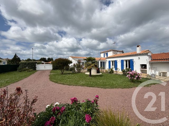 maison à vendre - 7 pièces - 137.0 m2 - ST GEORGES D OLERON - 17 - POITOU-CHARENTES - Century 21 Agence Des Pertuis