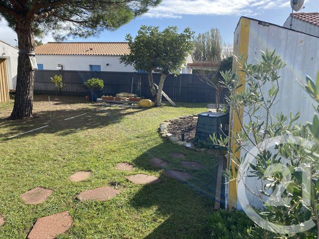 Afficher la photo en grand maison à vendre - 4 pièces - 76.35 m2 - LA BREE LES BAINS - 17 - POITOU-CHARENTES - Century 21 Agence Des Pertuis