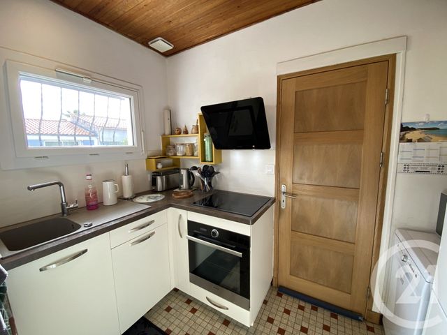 Afficher la photo en grand maison à vendre - 4 pièces - 76.35 m2 - LA BREE LES BAINS - 17 - POITOU-CHARENTES - Century 21 Agence Des Pertuis