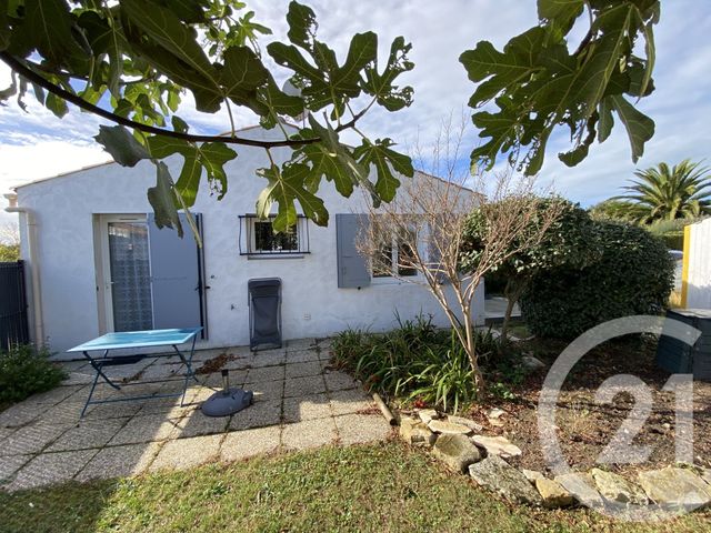 Afficher la photo en grand maison à vendre - 4 pièces - 76.35 m2 - LA BREE LES BAINS - 17 - POITOU-CHARENTES - Century 21 Agence Des Pertuis