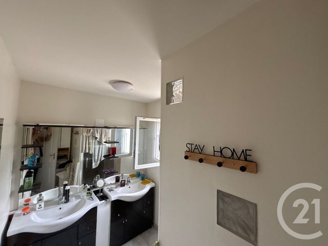 maison à vendre - 5 pièces - 107.0 m2 - ST PIERRE D OLERON - 17 - POITOU-CHARENTES - Century 21 Agence Des Pertuis