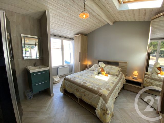 maison à vendre - 5 pièces - 112.38 m2 - ST PIERRE D OLERON - 17 - POITOU-CHARENTES - Century 21 Agence Des Pertuis