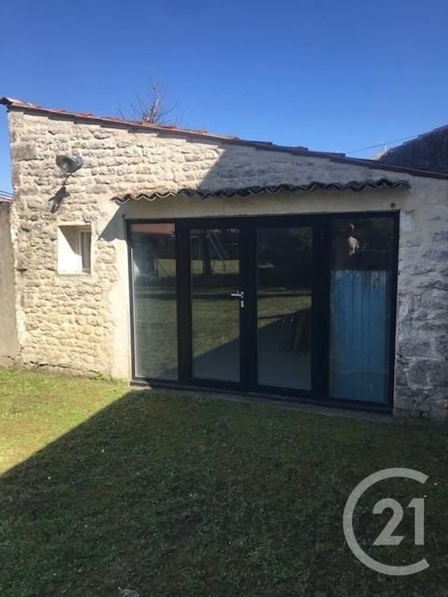 Afficher la photo en grand maison à vendre - 5 pièces - 64.8 m2 - ST PIERRE D OLERON - 17 - POITOU-CHARENTES - Century 21 Agence Des Pertuis
