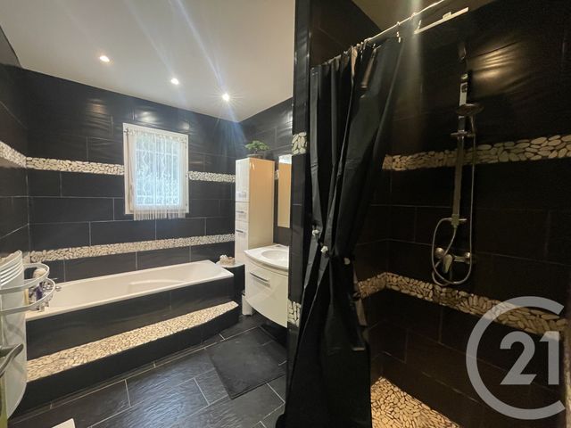 maison à vendre - 3 pièces - 82.82 m2 - ST PIERRE D OLERON - 17 - POITOU-CHARENTES - Century 21 Agence Des Pertuis