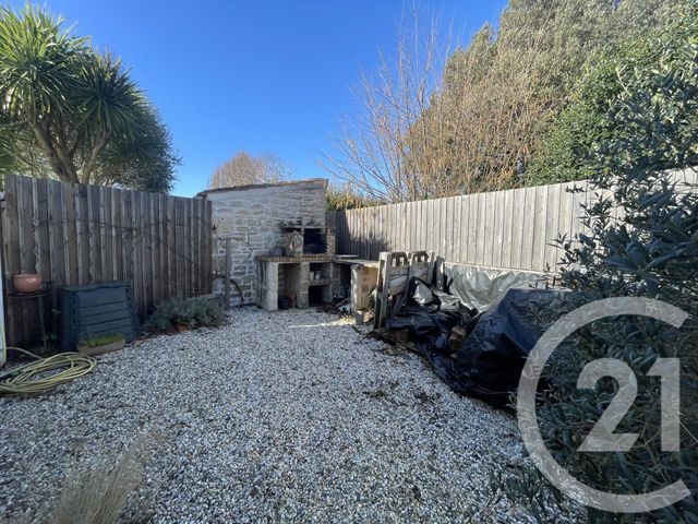 maison à vendre - 3 pièces - 82.82 m2 - ST PIERRE D OLERON - 17 - POITOU-CHARENTES - Century 21 Agence Des Pertuis