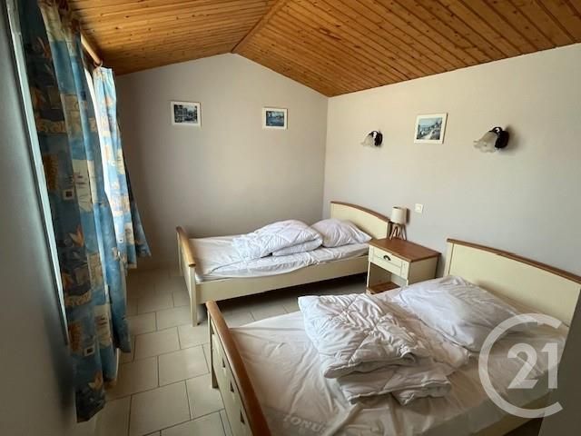 maison à vendre - 6 pièces - 95.83 m2 - ST PIERRE D OLERON - 17 - POITOU-CHARENTES - Century 21 Agence Des Pertuis