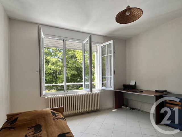 maison à vendre - 5 pièces - 136.44 m2 - MARENNES - 17 - POITOU-CHARENTES - Century 21 Agence Des Pertuis