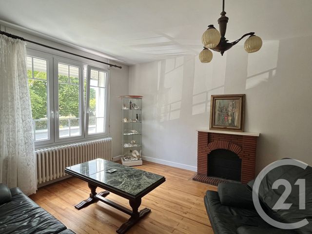 maison à vendre - 5 pièces - 136.44 m2 - MARENNES - 17 - POITOU-CHARENTES - Century 21 Agence Des Pertuis