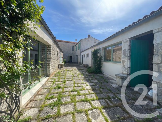 maison à vendre - 5 pièces - 182.61 m2 - ST PIERRE D OLERON - 17 - POITOU-CHARENTES - Century 21 Agence Des Pertuis