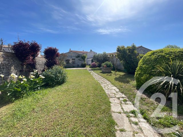 maison à vendre - 5 pièces - 182.61 m2 - ST PIERRE D OLERON - 17 - POITOU-CHARENTES - Century 21 Agence Des Pertuis