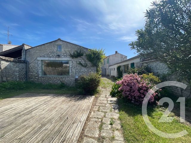 maison à vendre - 5 pièces - 182.61 m2 - ST PIERRE D OLERON - 17 - POITOU-CHARENTES - Century 21 Agence Des Pertuis