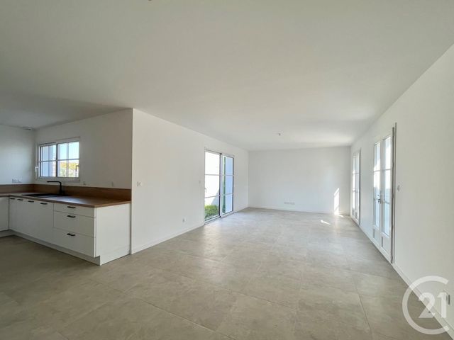 maison à vendre - 6 pièces - 106.2 m2 - ST PIERRE D OLERON - 17 - POITOU-CHARENTES - Century 21 Agence Des Pertuis
