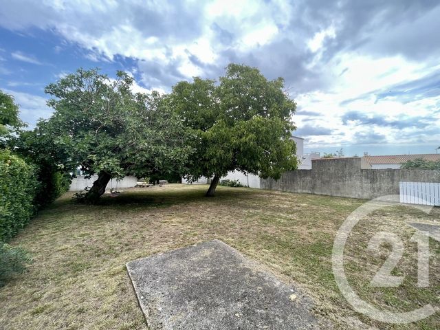 terrain à vendre - 573.0 m2 - ST PIERRE D OLERON - 17 - POITOU-CHARENTES - Century 21 Agence Des Pertuis
