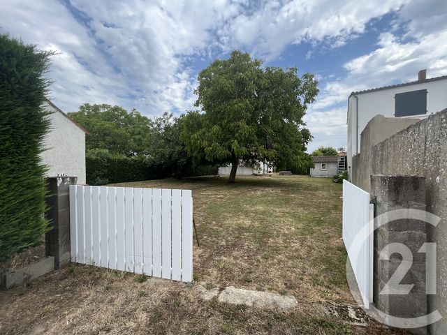 terrain à vendre - 573.0 m2 - ST PIERRE D OLERON - 17 - POITOU-CHARENTES - Century 21 Agence Des Pertuis