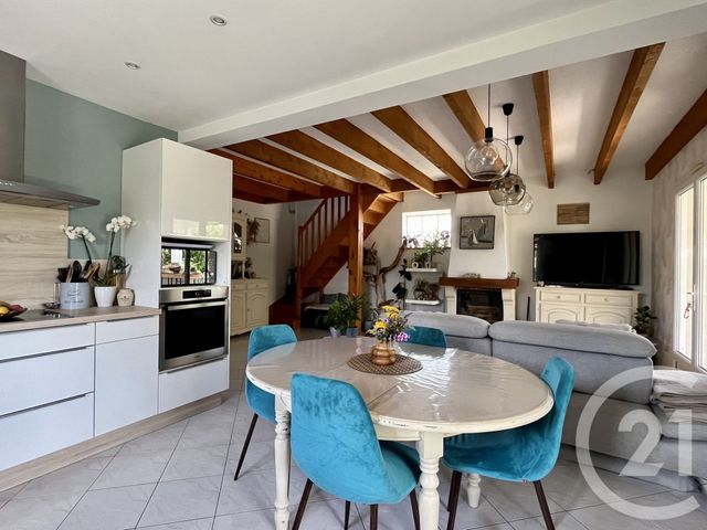 maison à vendre - 5 pièces - 106.55 m2 - ST PIERRE D OLERON - 17 - POITOU-CHARENTES - Century 21 Agence Des Pertuis