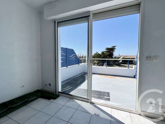 Appartement T2 à vendre - 2 pièces - 27.78 m2 - ST PIERRE D OLERON - 17 - POITOU-CHARENTES - Century 21 Agence Des Pertuis