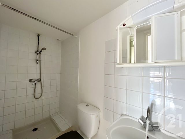 Appartement T3 à vendre - 3 pièces - 48.02 m2 - ST PIERRE D OLERON - 17 - POITOU-CHARENTES - Century 21 Agence Des Pertuis