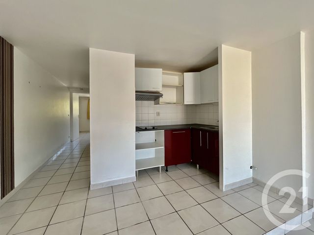 Appartement T2 à vendre - 2 pièces - 51.28 m2 - ST PIERRE D OLERON - 17 - POITOU-CHARENTES - Century 21 Agence Des Pertuis