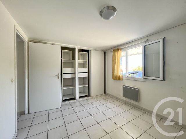 Appartement T2 à vendre - 2 pièces - 51.28 m2 - ST PIERRE D OLERON - 17 - POITOU-CHARENTES - Century 21 Agence Des Pertuis