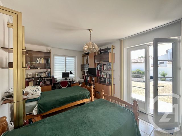 maison à vendre - 8 pièces - 152.15 m2 - ST GEORGES D OLERON - 17 - POITOU-CHARENTES - Century 21 Agence Des Pertuis