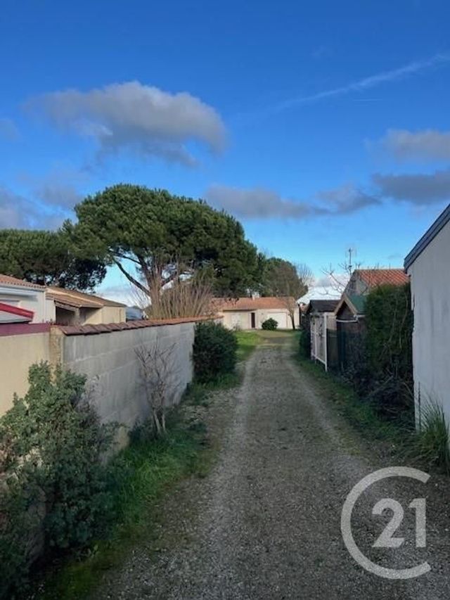 maison à vendre - 5 pièces - 99.7 m2 - LE GRAND VILLAGE PLAGE - 17 - POITOU-CHARENTES - Century 21 Agence Des Pertuis