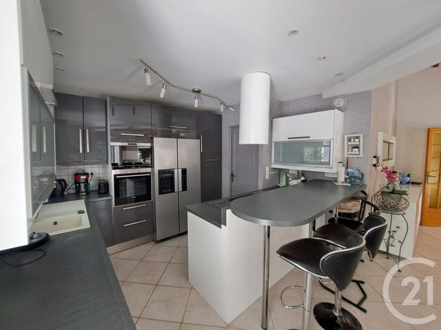 maison à vendre - 5 pièces - 101.93 m2 - DOLUS D OLERON - 17 - POITOU-CHARENTES - Century 21 Agence Des Pertuis